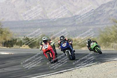 media/Dec-06-2025-CVMA (Sat) [[4a896cc04c]]/Race 4-Formula Middleweight/